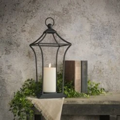 Heritage Lantern, 17"