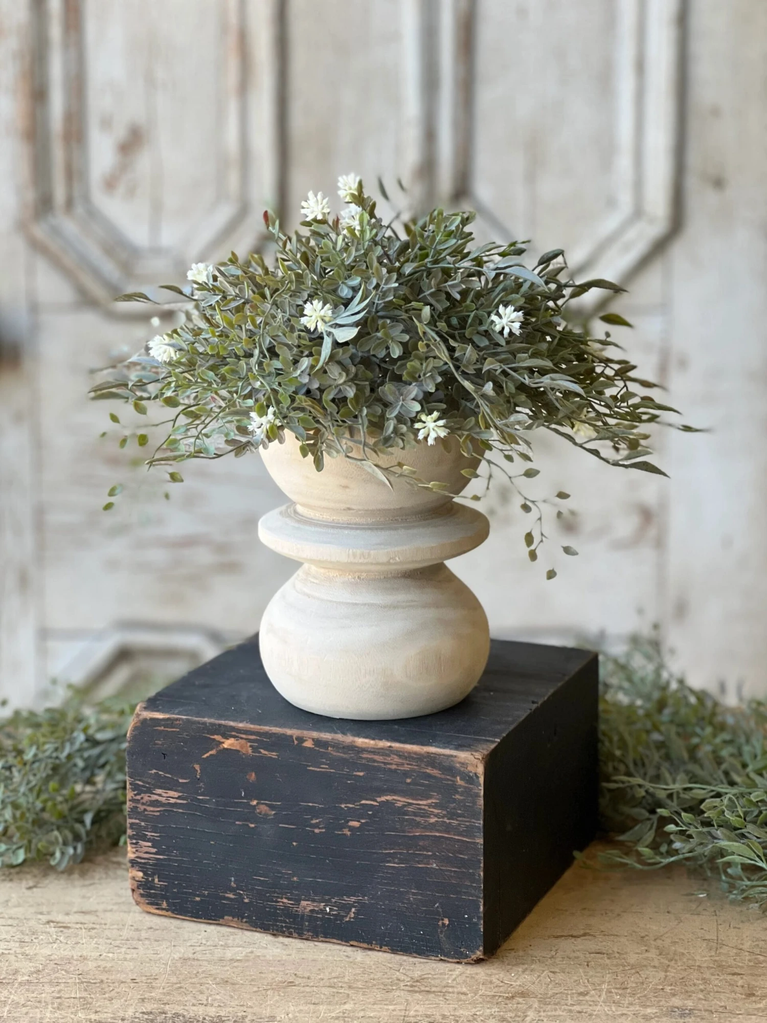 Wood Bobbin Holder Vase, 6.25" 1 Wood Bobbin Holder Vase, 6.25"