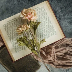 Mum Spray, Beige Mauve, 20"