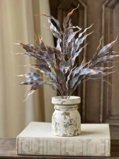 Moody Leaves Bush, Fog, 22"