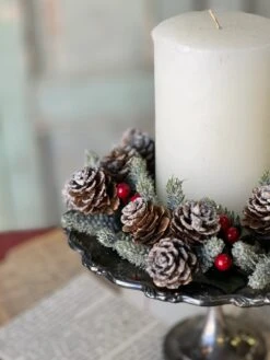 Icy Berries & Pine Cone Candle Ring, 4" -Home Decor Sale Store XG5033