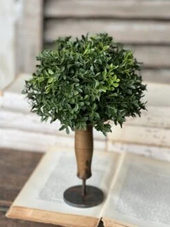 New England Boxwood Half Sphere, 8.5" -Home Decor Sale Store XP78279