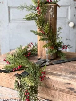 6' Alpine Cedar & Berries Garland